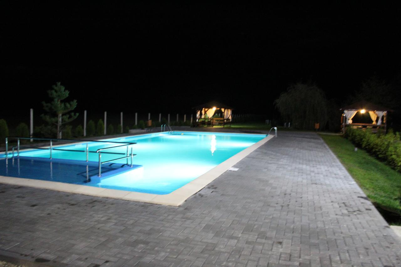 Făget Hanul Lui Bogdan Economy Inn מראה חיצוני תמונה
